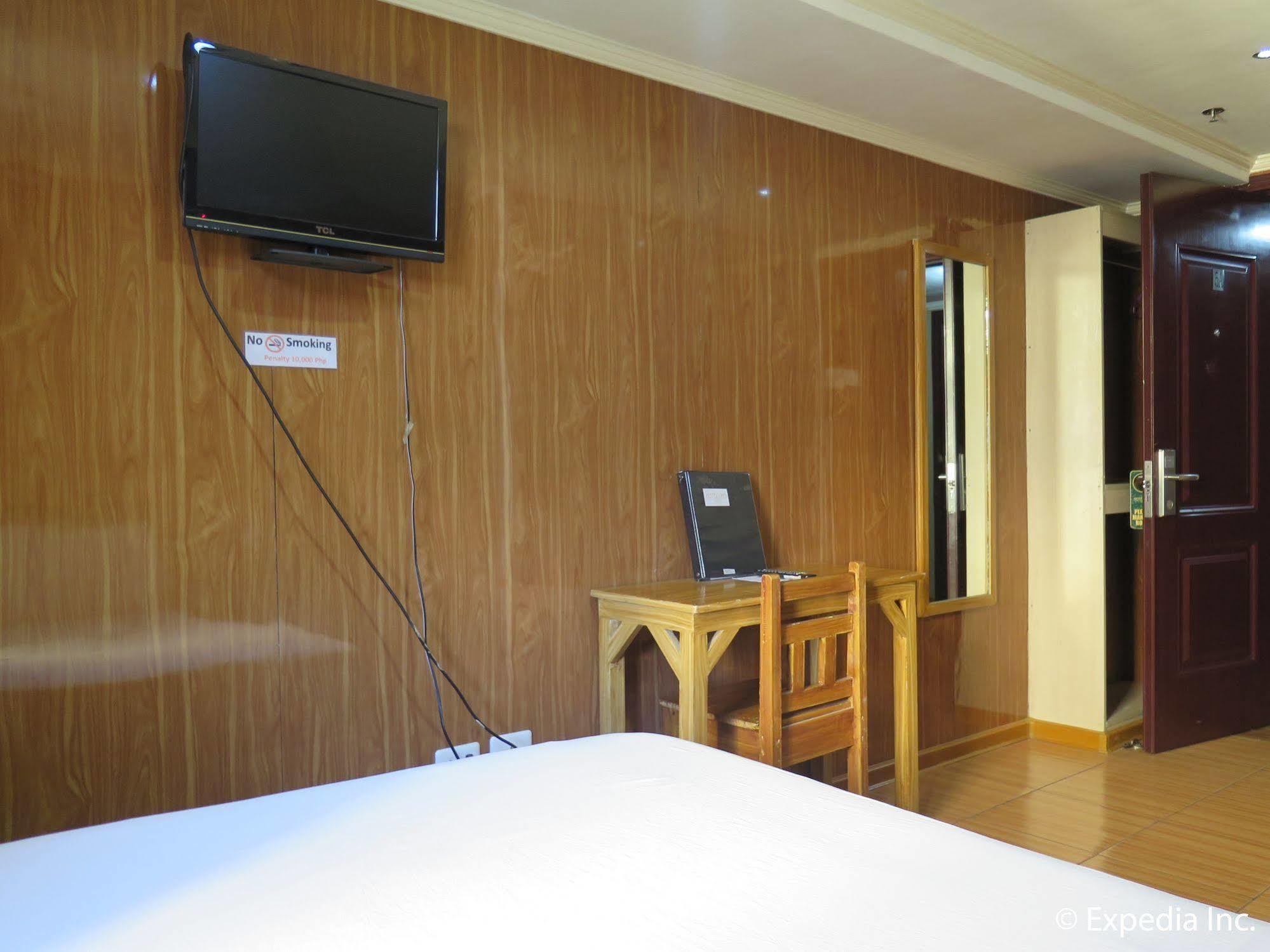 Hotel Uno Davao City Exterior foto